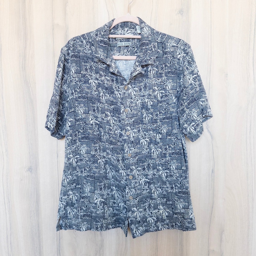 Batik Bay Mens Silk Button‎ Down Shirt Size M Blue Tropical Geometric Resort